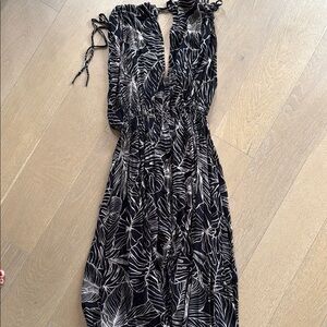 Elan Black Plunge Neck Sleeveless Sundress